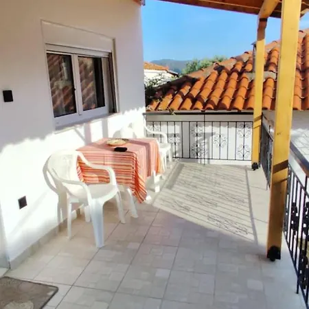 Christina House * Sykia Chalkidikis