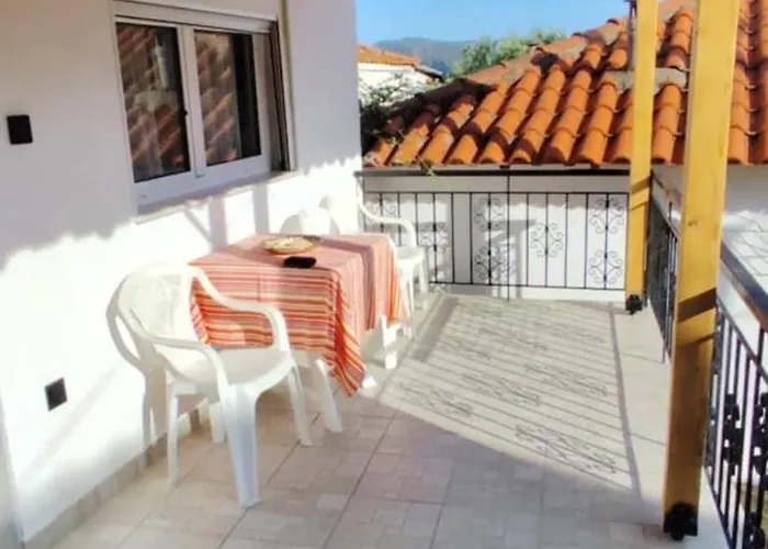 Christina House * Sykia Chalkidikis