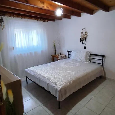 Tatil Evi Christina House Sykia